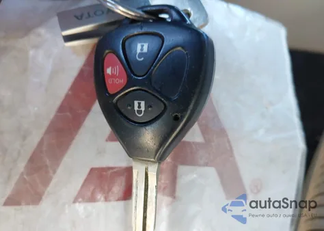 2011 Toyota 4Runner Sr5 V6 z USA, uszkodzony, nr VIN JTEZU5JR2B5016529